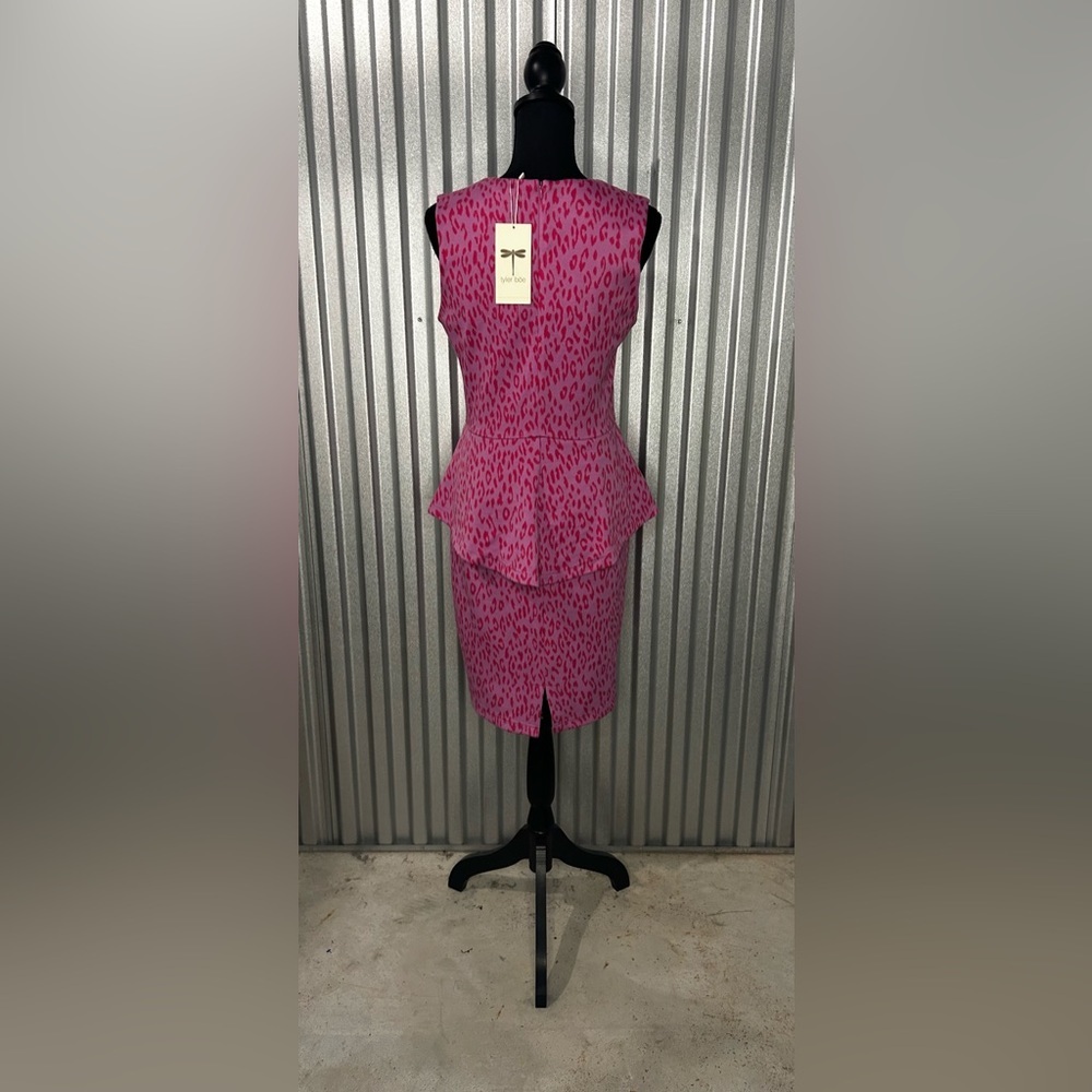 Womens Tyler Böe NWT Pink Polyester Rayon Spandex Midi Pencil Peplum Dress Small - Picture 2 of 4